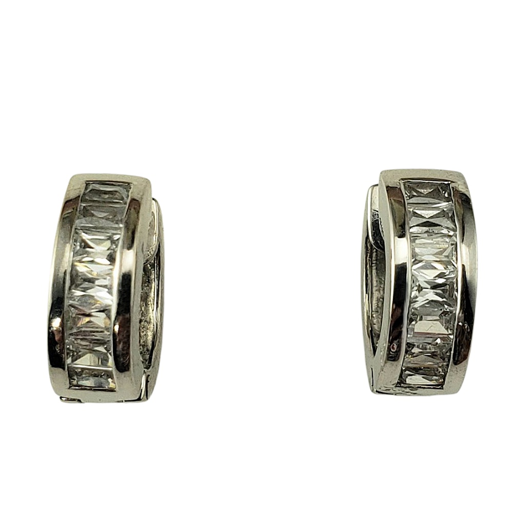 18k White Gold And Clear Stone Huggie Hoop Earrings #22535
